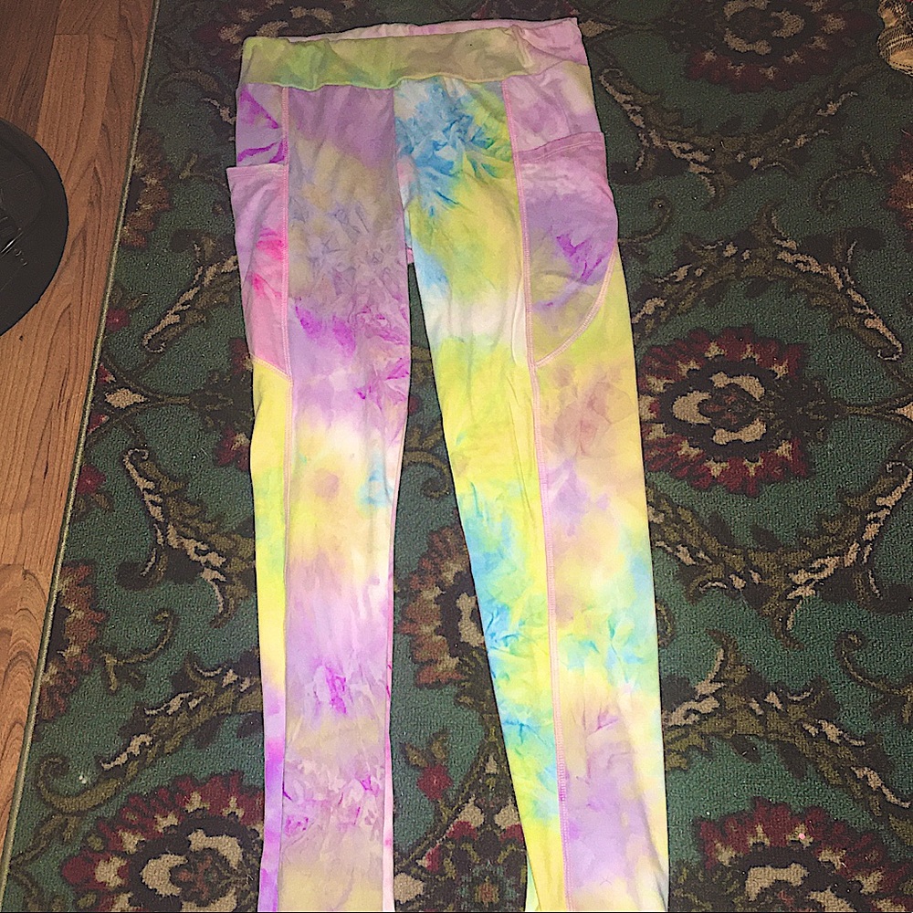 Women’s tie-dye leggings
